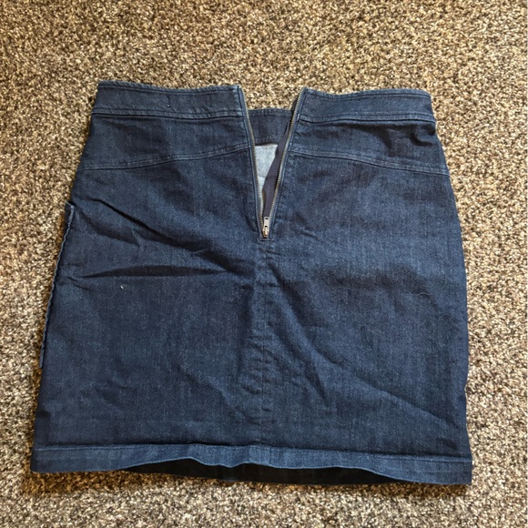 Loft medium denim skirt - Picture 2 of 3